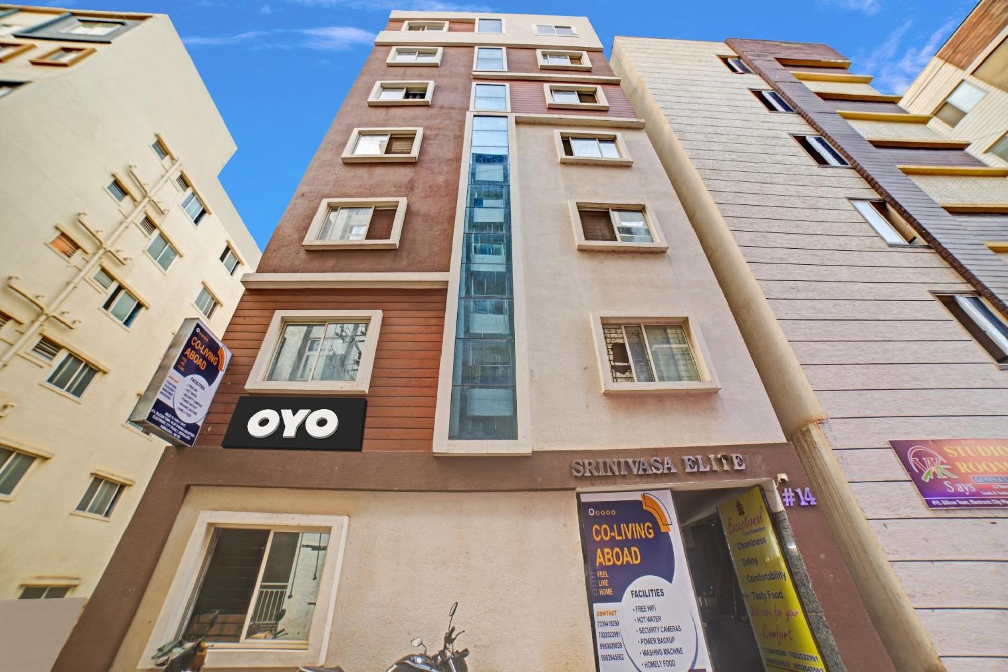 Spot On 81164 San International Hotel Bangalore Exterior foto